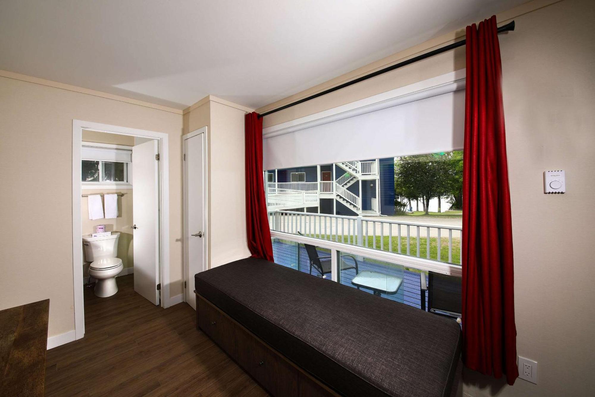 Bayview Wildwood Resort, Ascend Hotel Collection Severn Екстер'єр фото