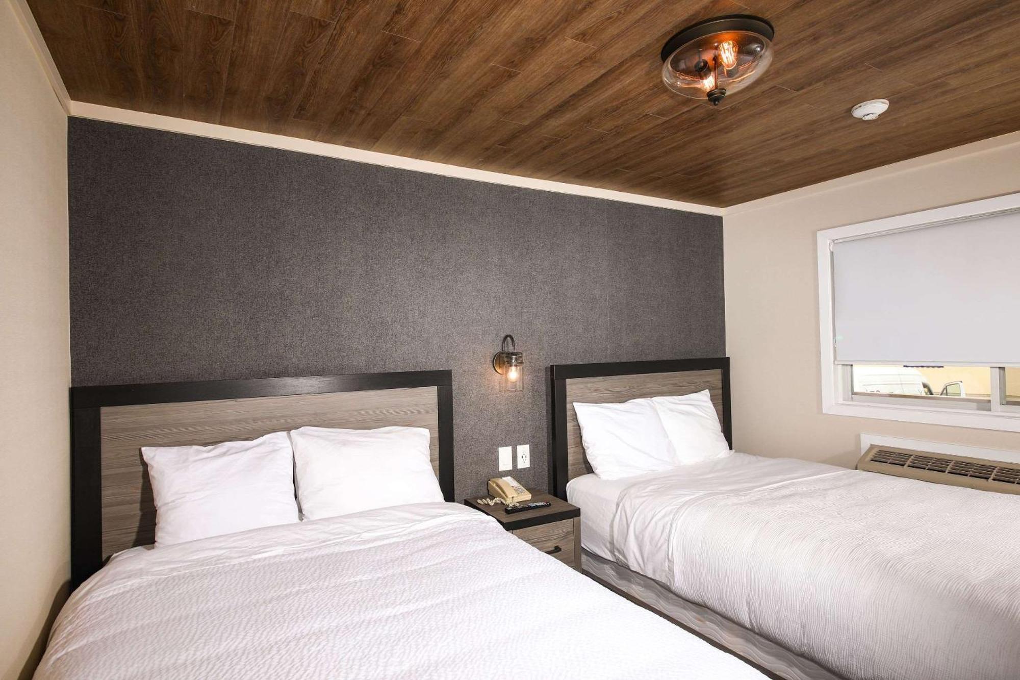 Bayview Wildwood Resort, Ascend Hotel Collection Severn Екстер'єр фото