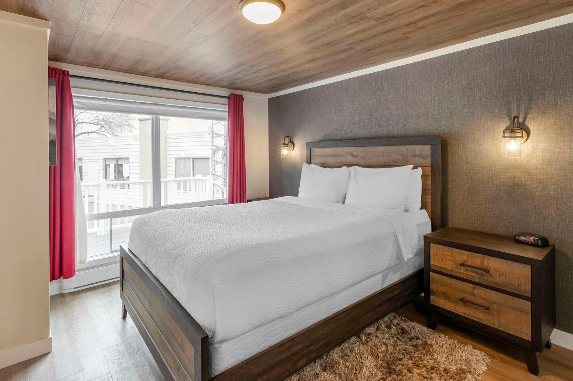 Bayview Wildwood Resort, Ascend Hotel Collection Severn Екстер'єр фото